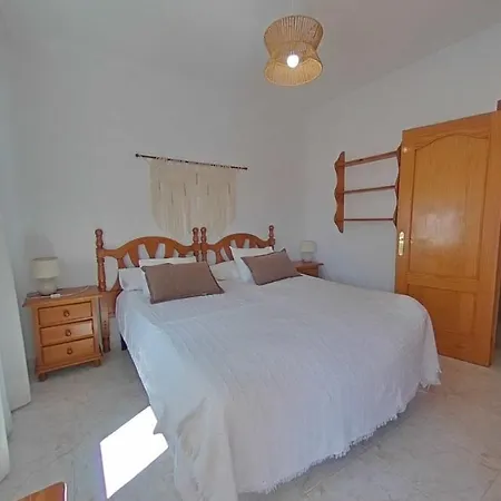 Acogedor En La Carihuela Con Plaza De Garaje Garantizada! Sol Montemar Apartment Torremolinos Exterior photo